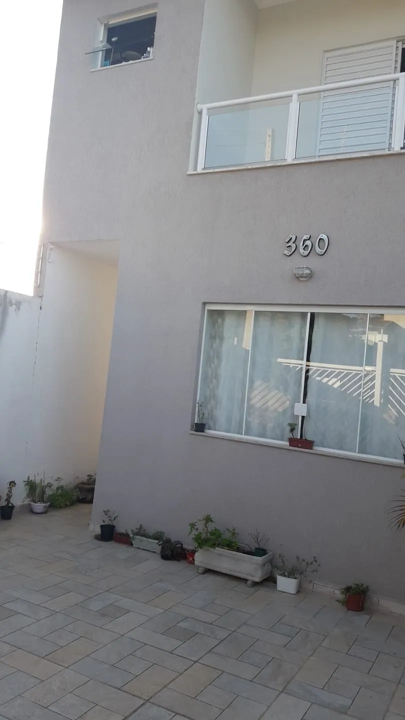 Imagem Casa à venda 3 Quartos, 1 Suite, 2 Vagas, 125M², Vila Rica, Pindamonhangaba - SP