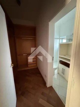 Imagem Casa de Condomínio em Tamboré - Santana de Parnaíba
