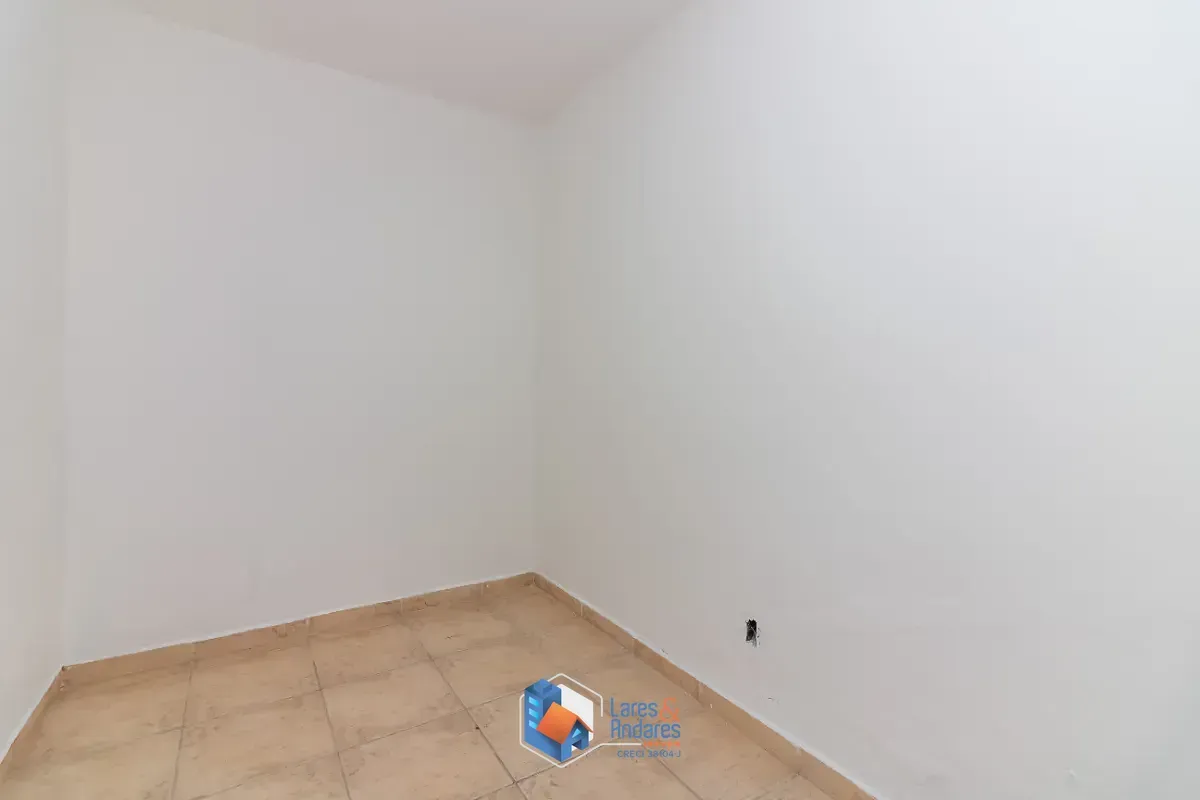 Imagem Sobrado para venda em Saúde com 3 quartos, sendo 1 suíte, 191m²