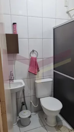 Imagem CASA COM 03 QUARTOS NA MANGABEIRA