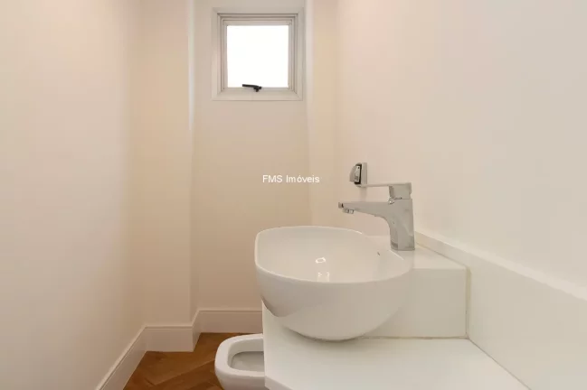 Imagem Venda de Luxuoso Apartamento de 3 Quartos no Jardim Paulista, São Paulo-SP - 181,50m² - 3 Vagas - Imperdível!