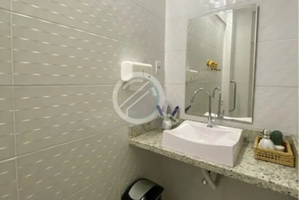 Imagem Oportunidade única de adquirir um conjunto comercial/sala em Porto Alegre, no coração do históri...