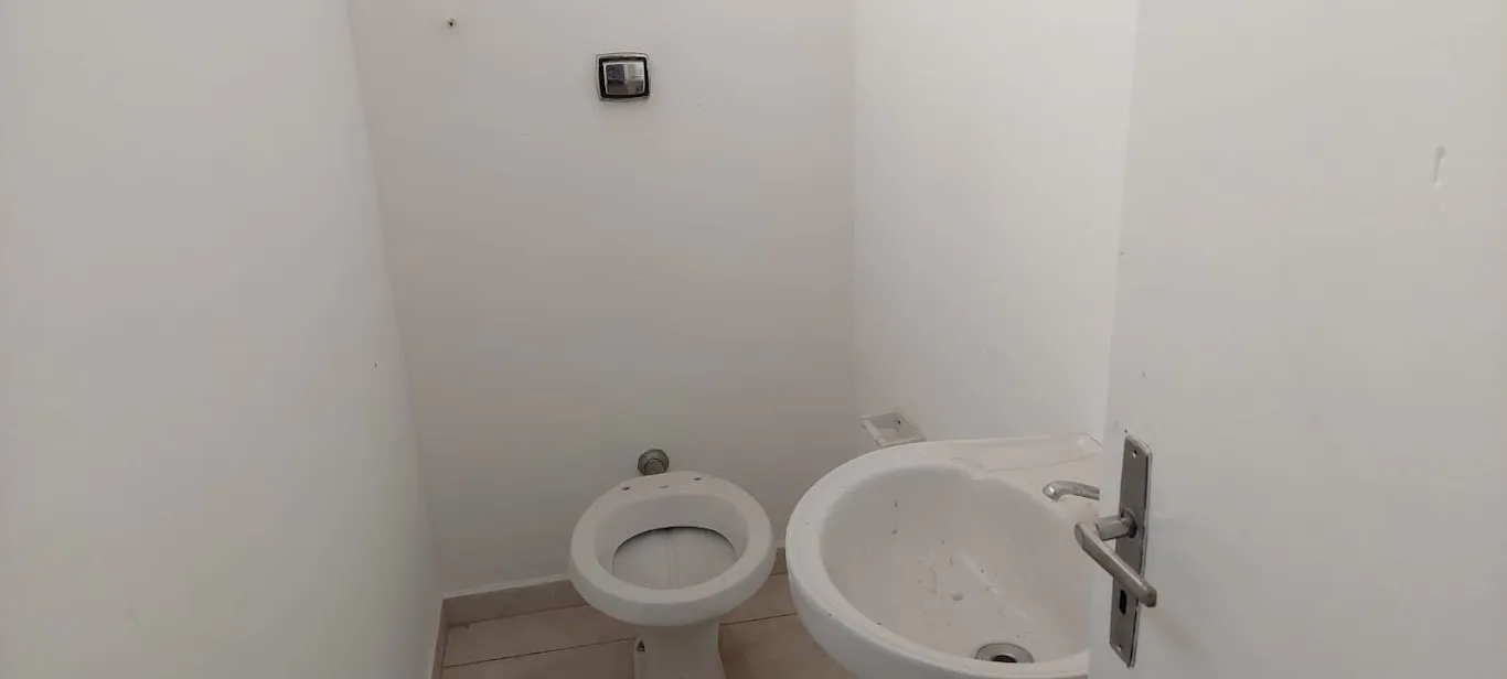 Imagem Galpão comercial com 900,00 m2 de área disponível