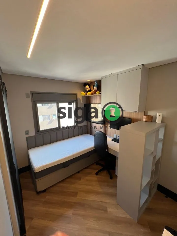Imagem Apartamento com 149m2, 3 Suites, 4 banheiros 2 vagas demarcadas e deposito de 3m2