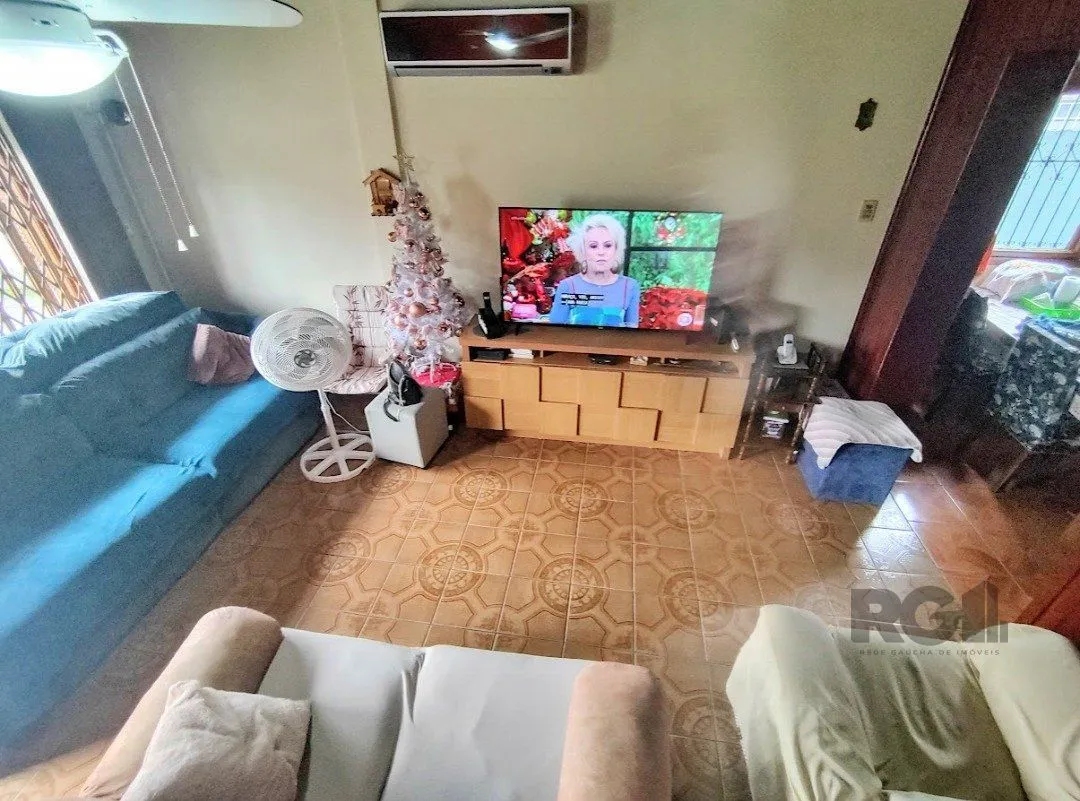 Imagem Casa para venda com 3 dormitórios no bairro Tristeza