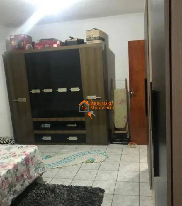 Imagem Sobrado com 3 dormitórios à venda, 253 m² por R$ 902.000 - Gopoúva - Guarulhos/SP