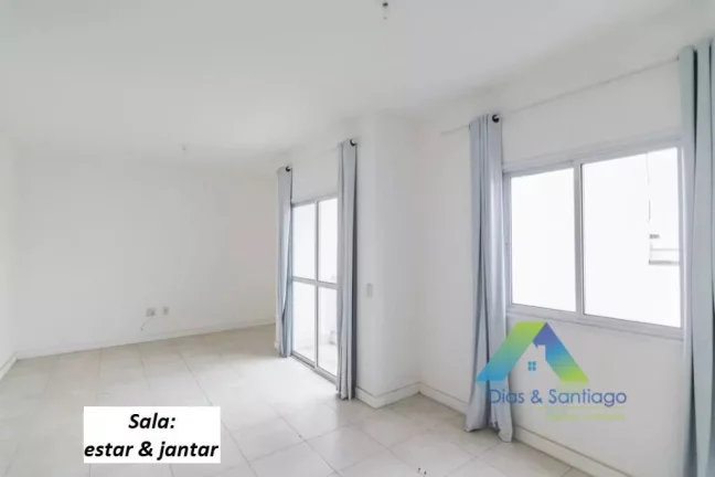 Imagem Santo André Casa 200 metros em condomínio, 3 dormitórios, 2 vagas ótimo valor e localização.