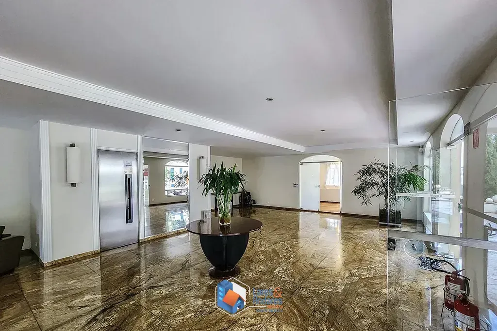 Imagem Apartamento à venda 4 Quartos 2 Suites 2 Vagas 162M² Itaim Bibi São Paulo - SP