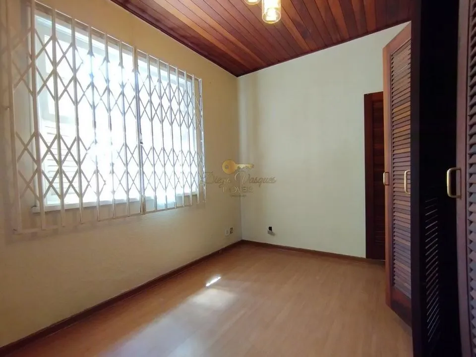 Imagem Casa para Venda em Teresópolis / RJ no bairro Agriões
