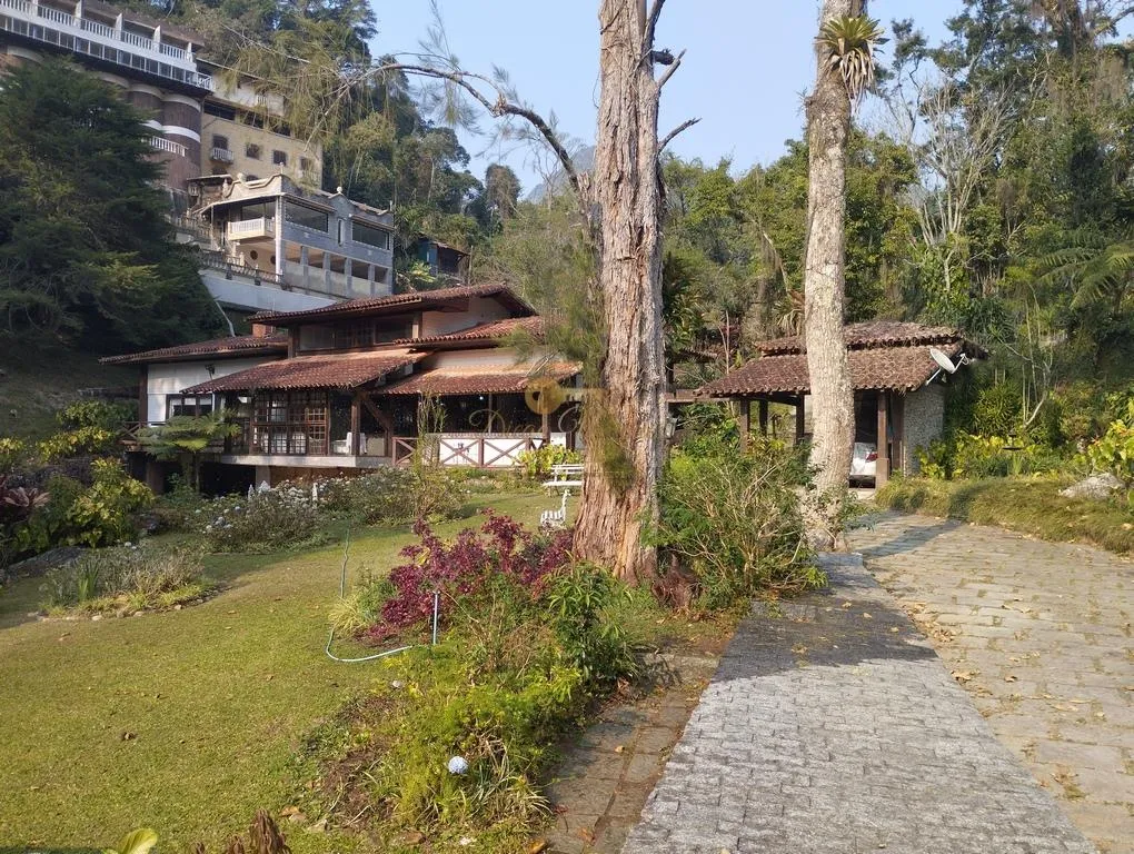 Imagem Casa para Venda em Teresópolis / RJ no bairro Parque do Ingá