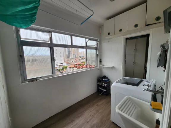 Imagem APARTAMENTO IMPECÁVEL COM 2 DORMITÓRIOS, ELEVADOR, VAGA DE GARAGEM BOX NA PONTA DA PRAIA EM SANTOS POR$ R$ 530.000,00