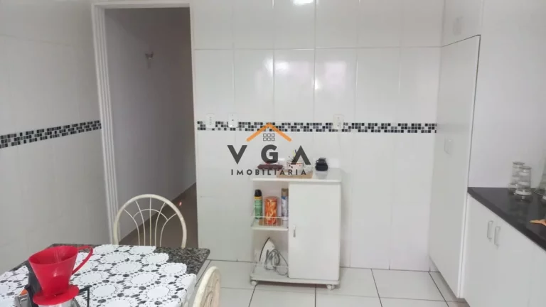Imagem Sobrado para Venda em São Paulo, Cidade Patriarca, 3 dormitórios, 3 suítes, 4 vagas