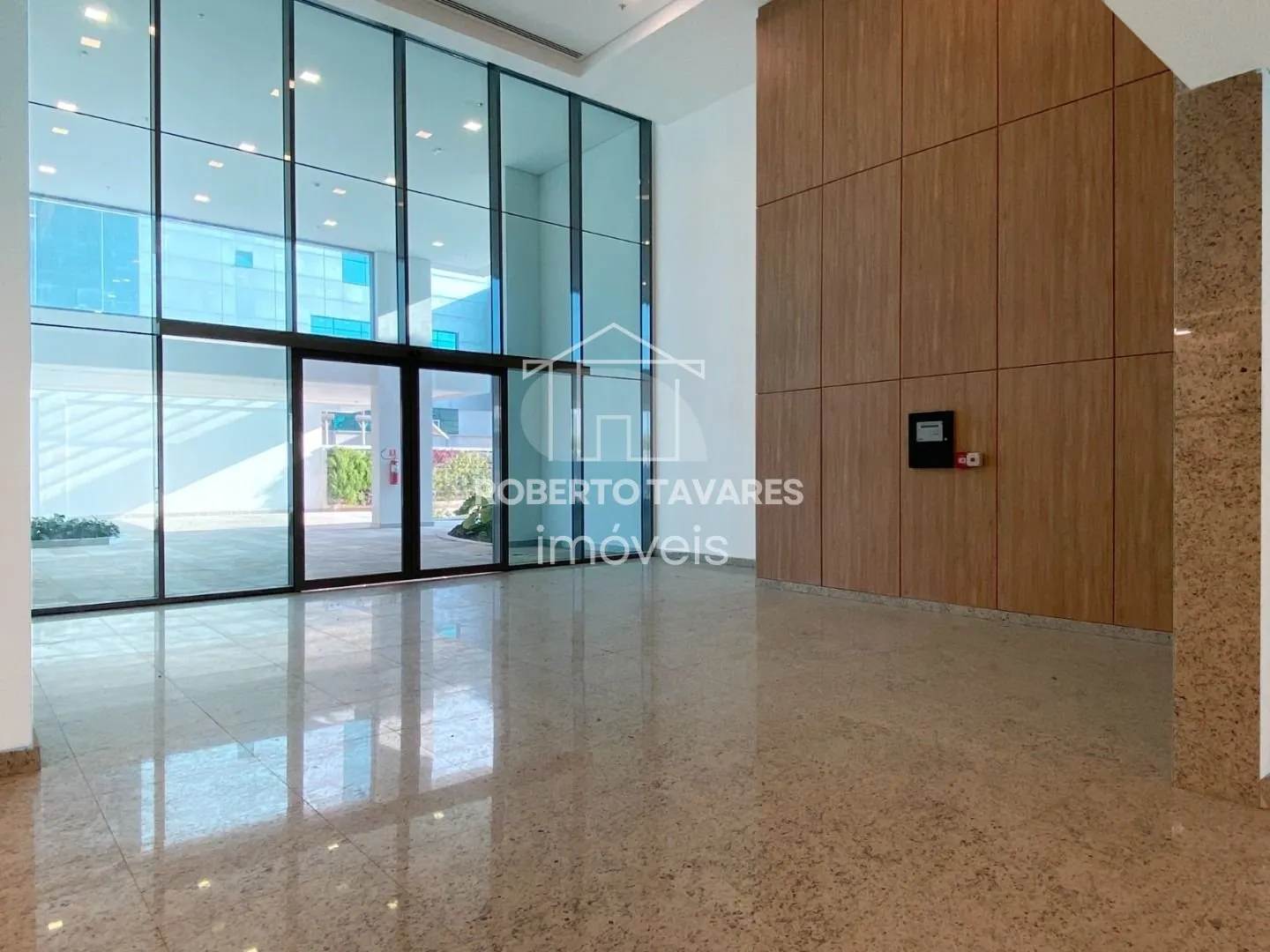 Imagem Prédio Inteiro de 10640m² no bairro Liberdade, em São Paulo