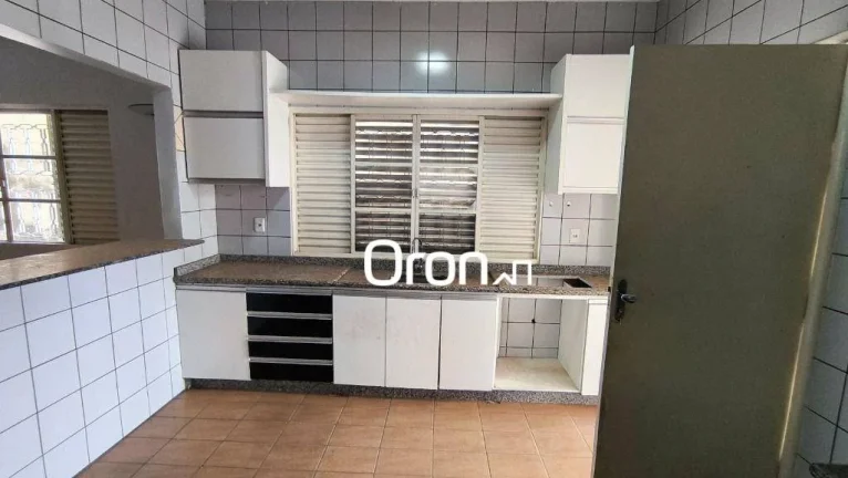 Imagem Sobrado à venda, 200 m² por R$ 600.000,00 - Parque Anhangüera - Goiânia/GO