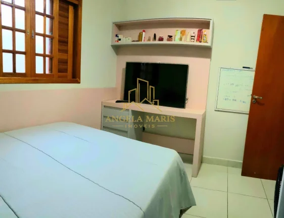 Imagem Casa Terrea, 3 Dormitórios (1Suite), 120m², Vila Branca Jacareí.