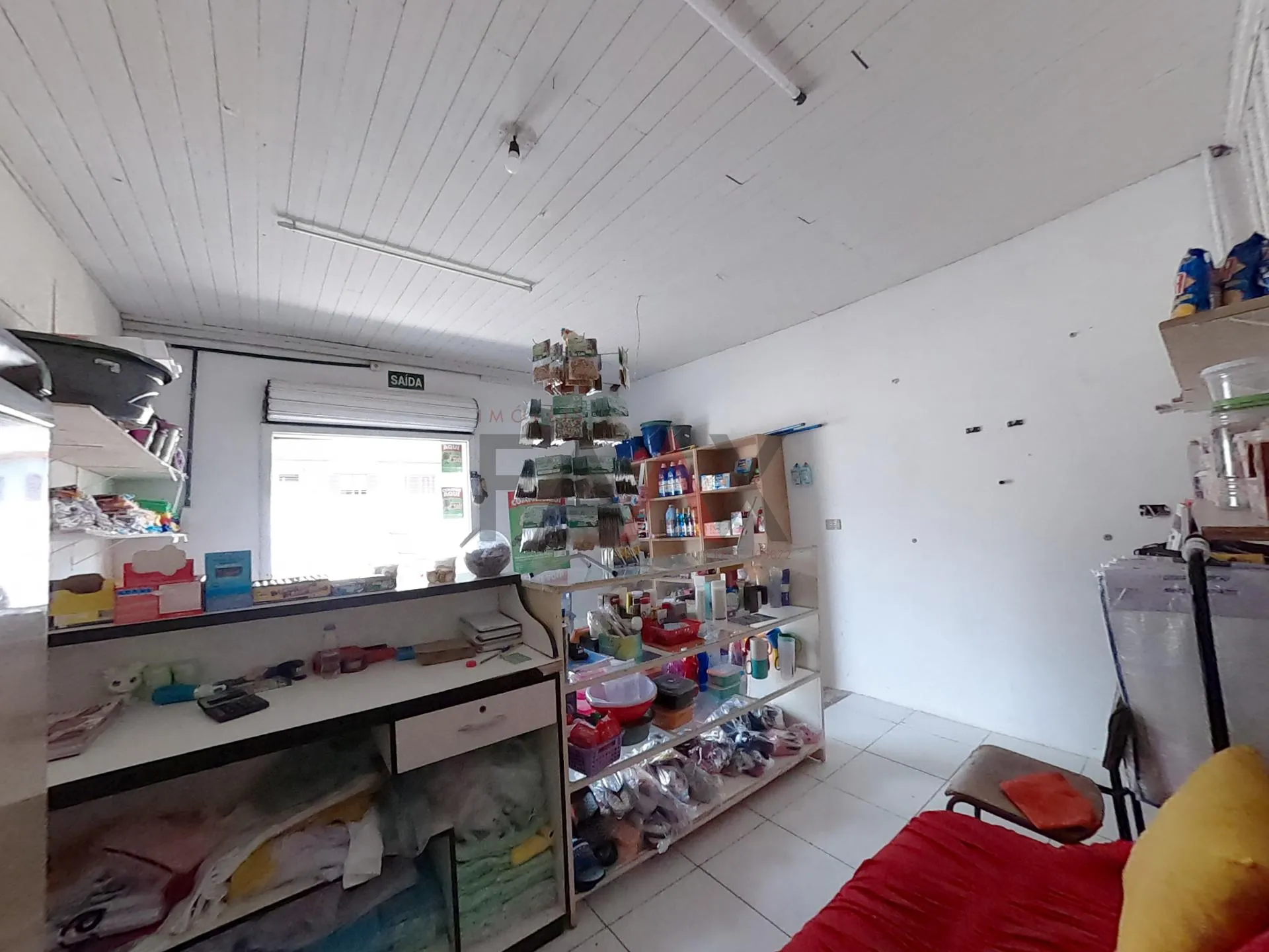 Imagem Casa com 3 salas comerciais à venda, Próximo a Paróquia Santana, SANTANA, GUARAPUAVA - PR