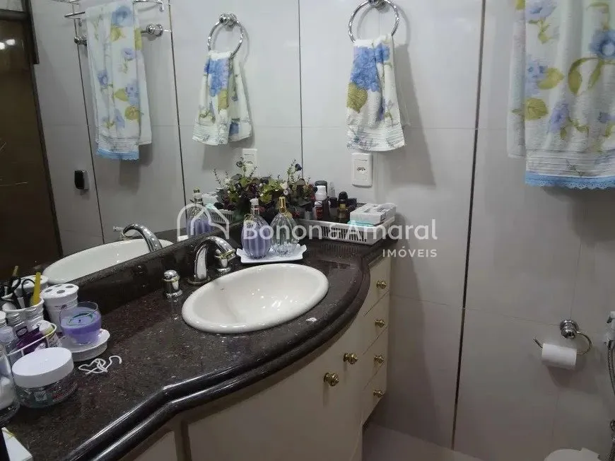 Imagem Apartamento com 3 Quartos e 3 banheiros à Venda, 120m² por R$ 830.000