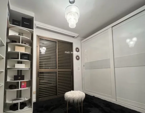 Imagem Apartamento de alto padrão com 3 quartos e 3 vagas na Vila Andrade, São Paulo-SP!