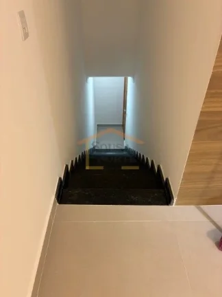 Imagem Charmosa casa, 180 m² de área útil, projetada para oferecer conforto, praticidade e qualidade de ...