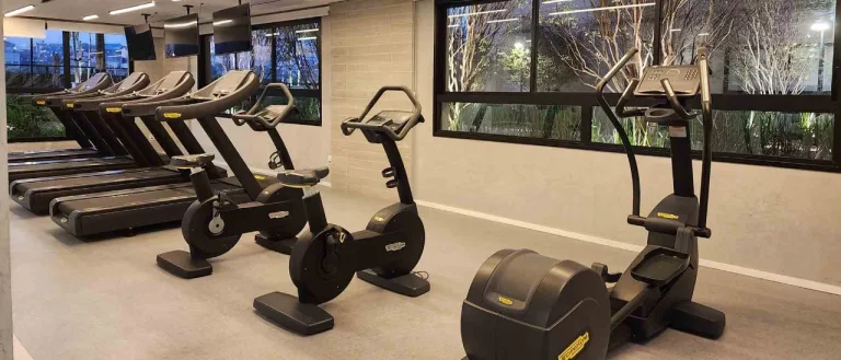 Imagem Helbor Patteo São Paulo pronto para morar 3 dormitórios, varanda gourmet, 1 suíte e vaga de garagem.