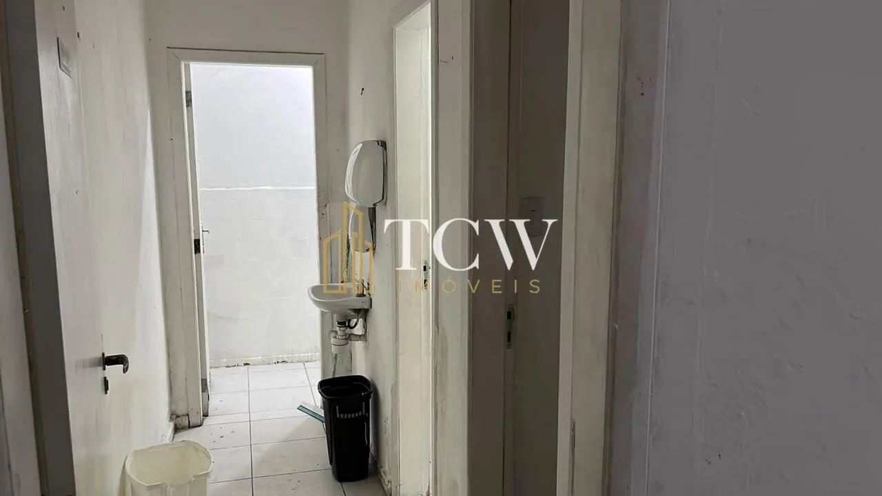 Foto do imóvel: Galpão para Locação na Luz | 300 m² | Pé-Direito de Aproximadamente 6 m | São Paulo/SP em Luz