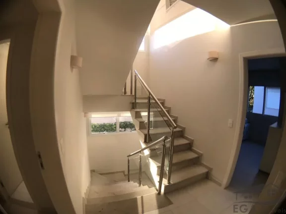 Imagem Casa Avenda Em Condominio de Alto Padrão