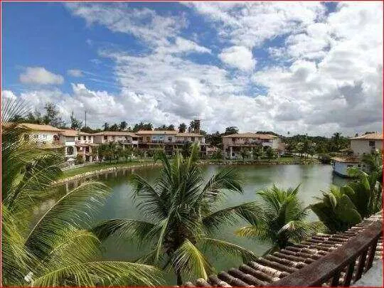 Imagem Village 3 Quartos Nascente com Vista Verde à Beira do Rio Joanes - Lazer Completo!"