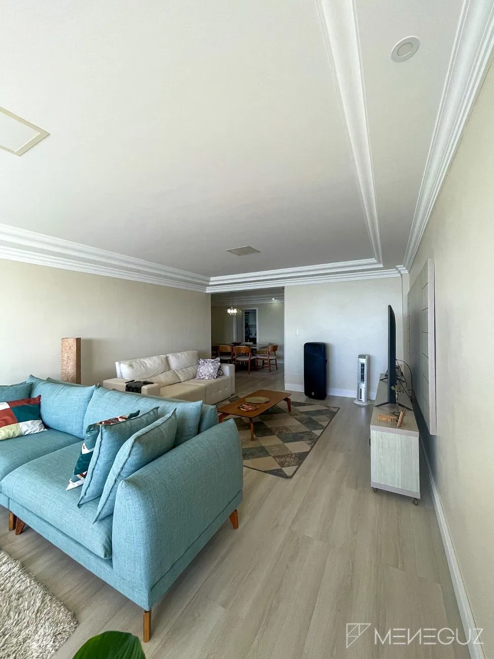 Imagem Apartamento de 03 quartos mais DCE completa na praia do morro de frente!