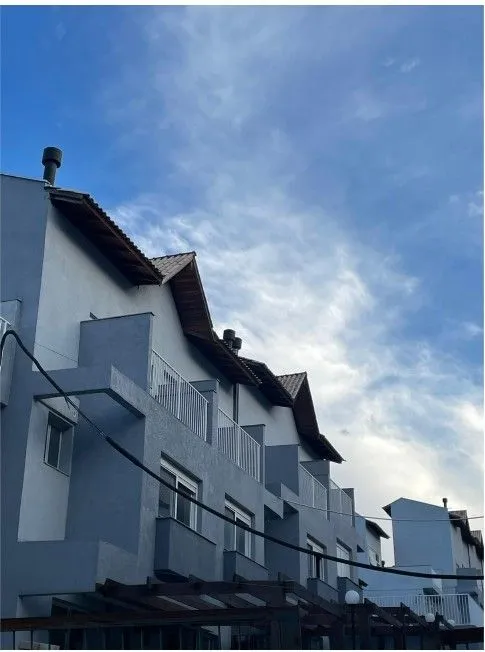 Imagem CASA EM CONDOMÍNIO COM 3 DORRMITÓRIOS