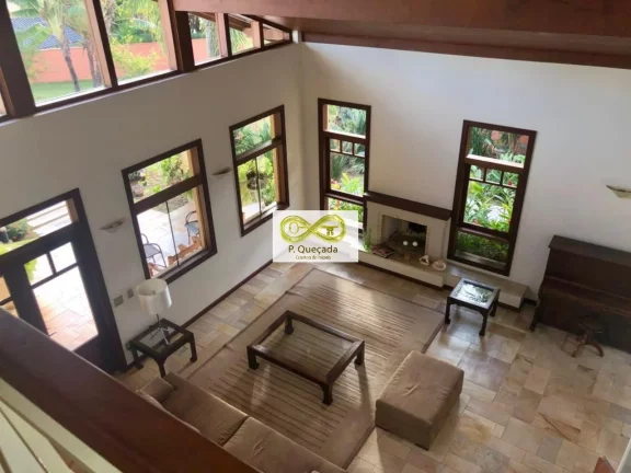 Imagem Casa a venda com 04 quartos, e apenas 5 minutos do centro de Barão Geraldo!