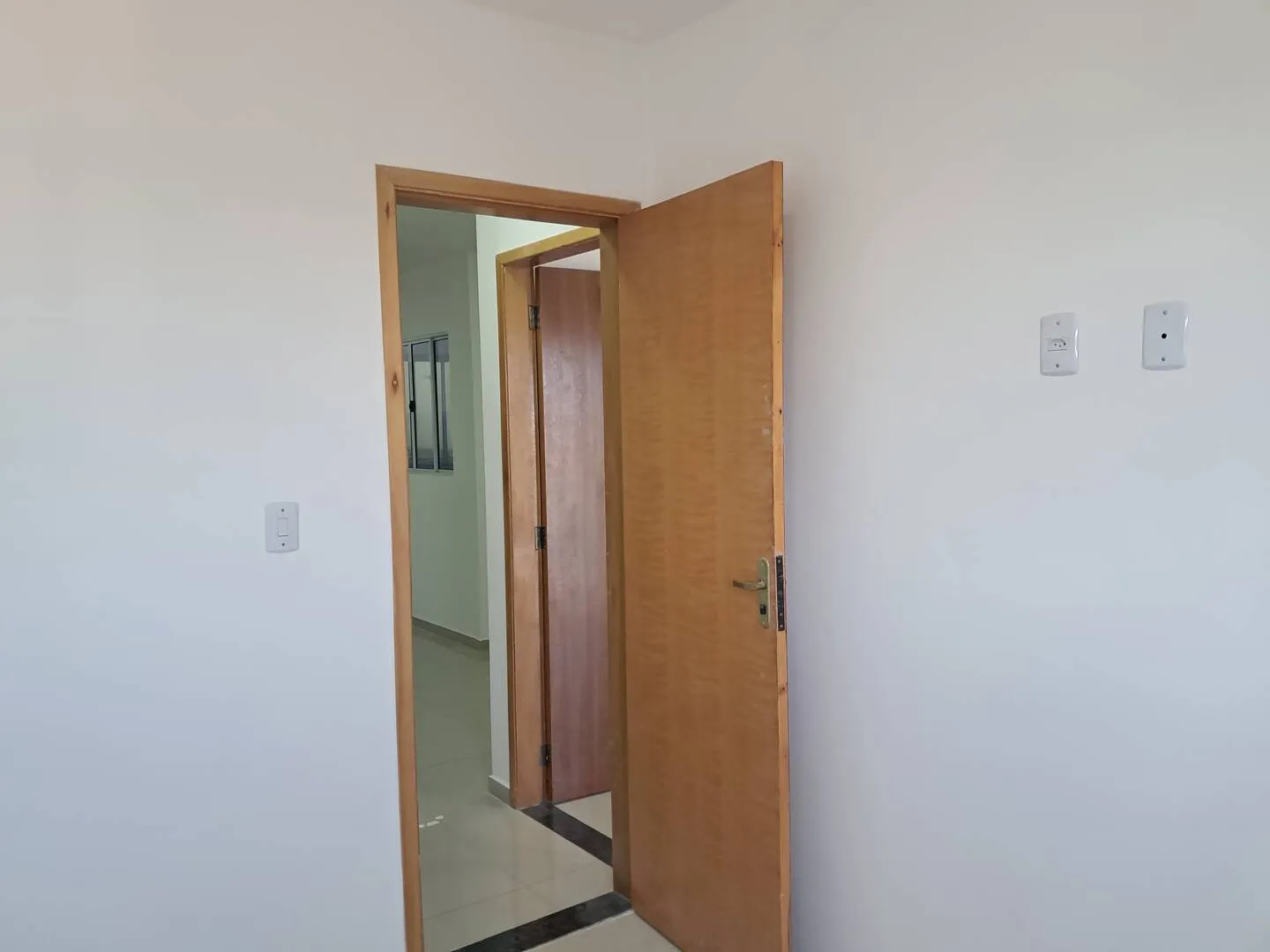 Imagem Apartamento com 2 quartos ao lado da Estação Tolstói.