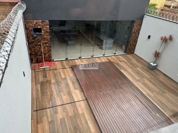 Imagem Casa à venda no Jardim Elza Amuí I em Uberaba!
