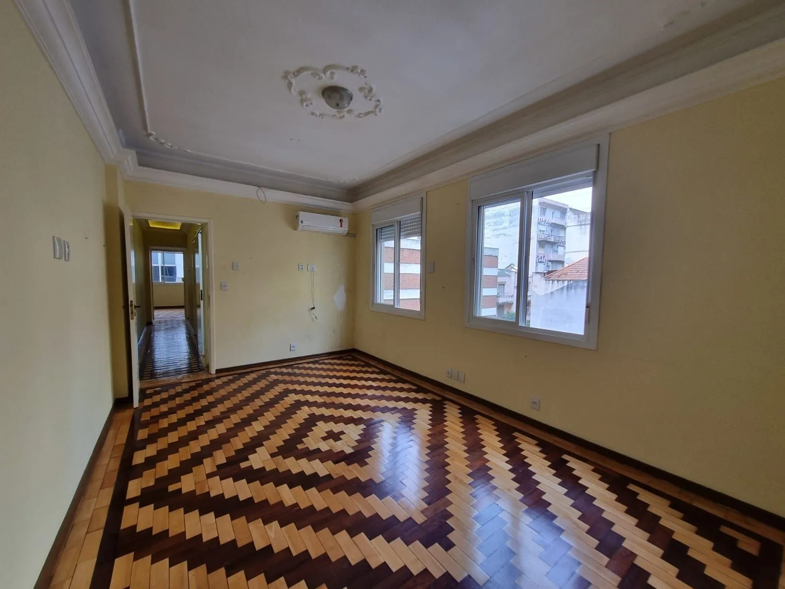 Imagem Apartamento de 3 quartos no bairro Centro