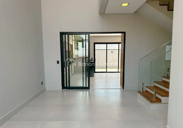 Imagem Maravilhoso Sobrado, acabamento de primeira, com 3 quartos sendo 3 suítes e a master com closet, co...