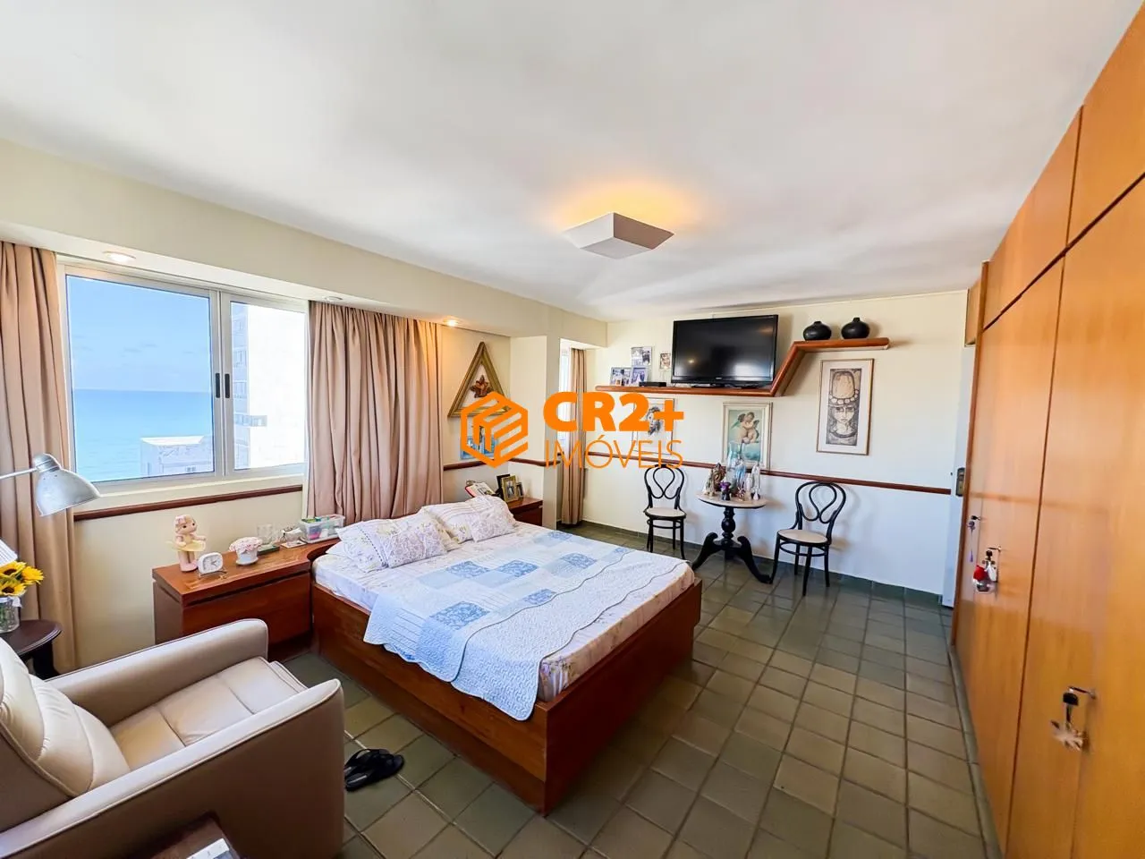 Imagem Vendo cobertura duplex exclusiva á uma quadra da Avenida Boa Viagem-460 metros