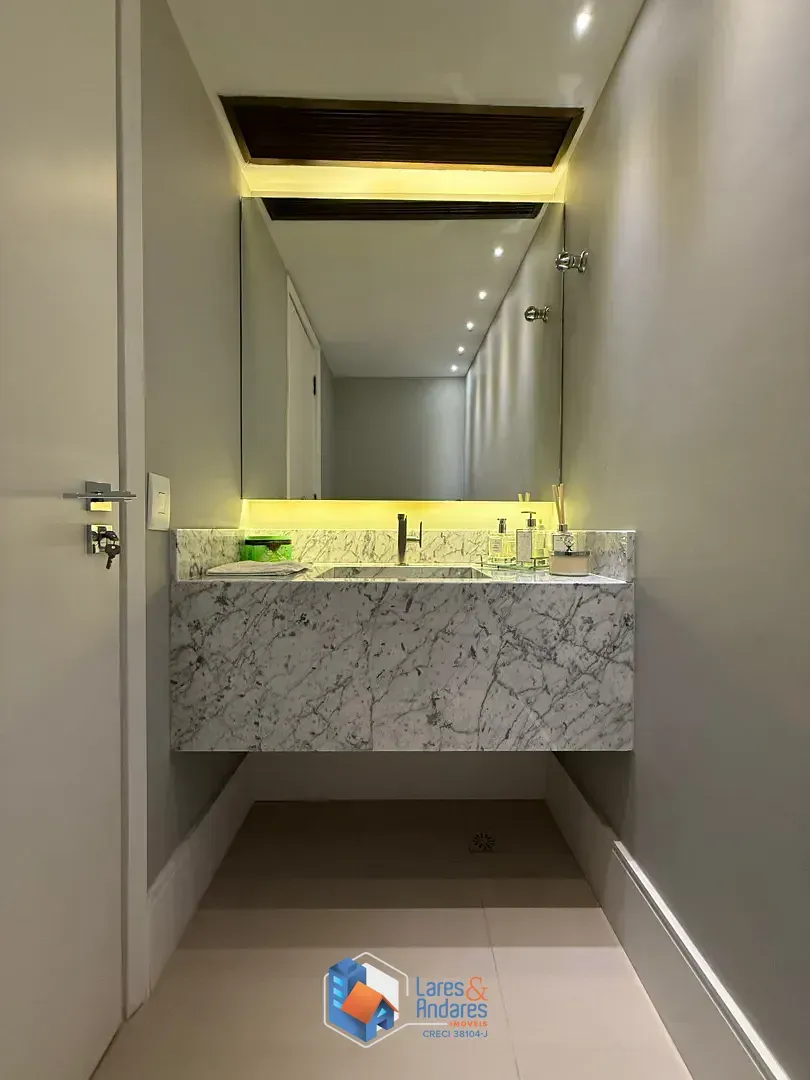 Imagem Apartamento para venda em Real Parque com 3 quartos, sendo 2 suítes, 226m²