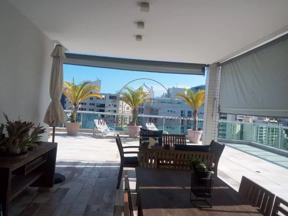 Imagem Cobertura 4 quartos em frente a praia em Itapuã