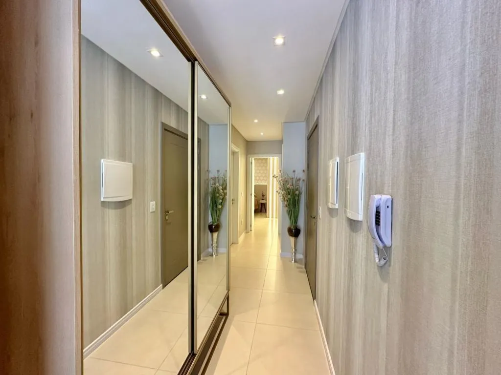 Imagem Apartamento 3 Dormitórios - Bairro Navegantes