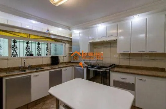 Imagem Sobrado com 3 dormitórios à venda, 324 m² por R$ 1.325.000,00 - Vila Galvão - Guarulhos/SP