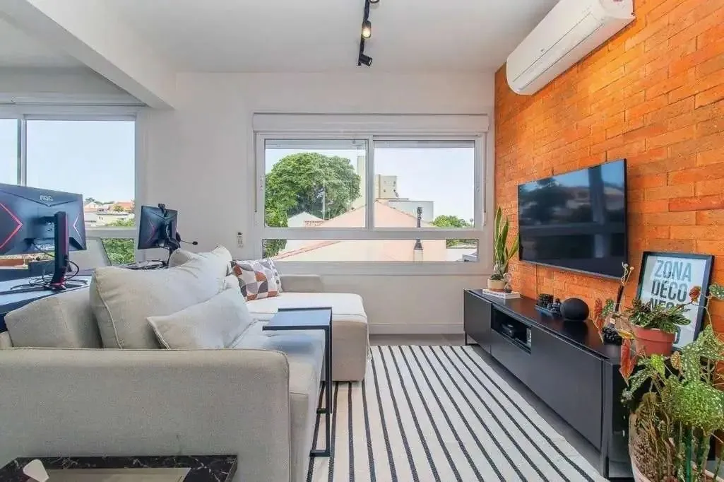 Imagem Apartamento mobiliado com sacada e vaga na Vila Ipiranga