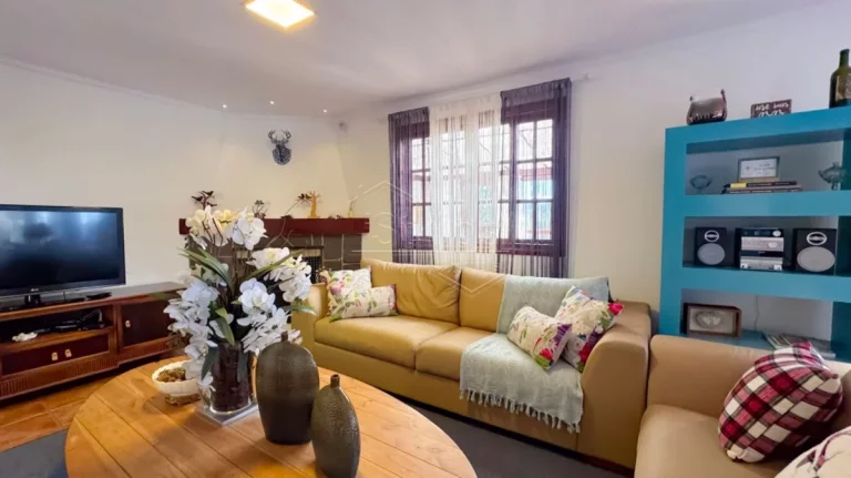 Imagem Casa de condomínio em Campos do Jordão