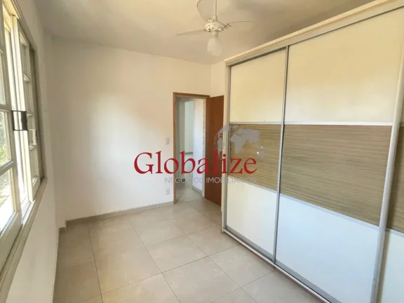 Imagem Apartamento à venda com 96m², 2 quartos, dependência, garagem fechada por R$480.000,00 na Ponta da Praia em Santos