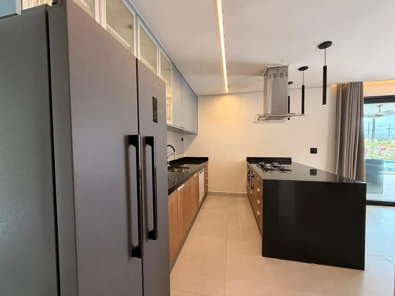 Imagem Casa de Condomínio com 6 Quartos à Venda, 291 m² em Jardim Márcia - Peruíbe