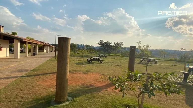 Imagem LINDO APARTAMENTO COM 53 M², 2 DORMITÓRIOS, COZINHA PLANEJADA, CONDOMÍNIO COM LAZER COMPLETO - RESIDENCIAL PARAÍSO - VÁRZEA PAULISTA - R$ 325.000,00