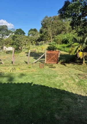 Imagem Chácara com 2 dormitórios à venda, 1100 m² por R$ 398.000,00 - Pitangueiras de Cima - Pedra Bela/SP