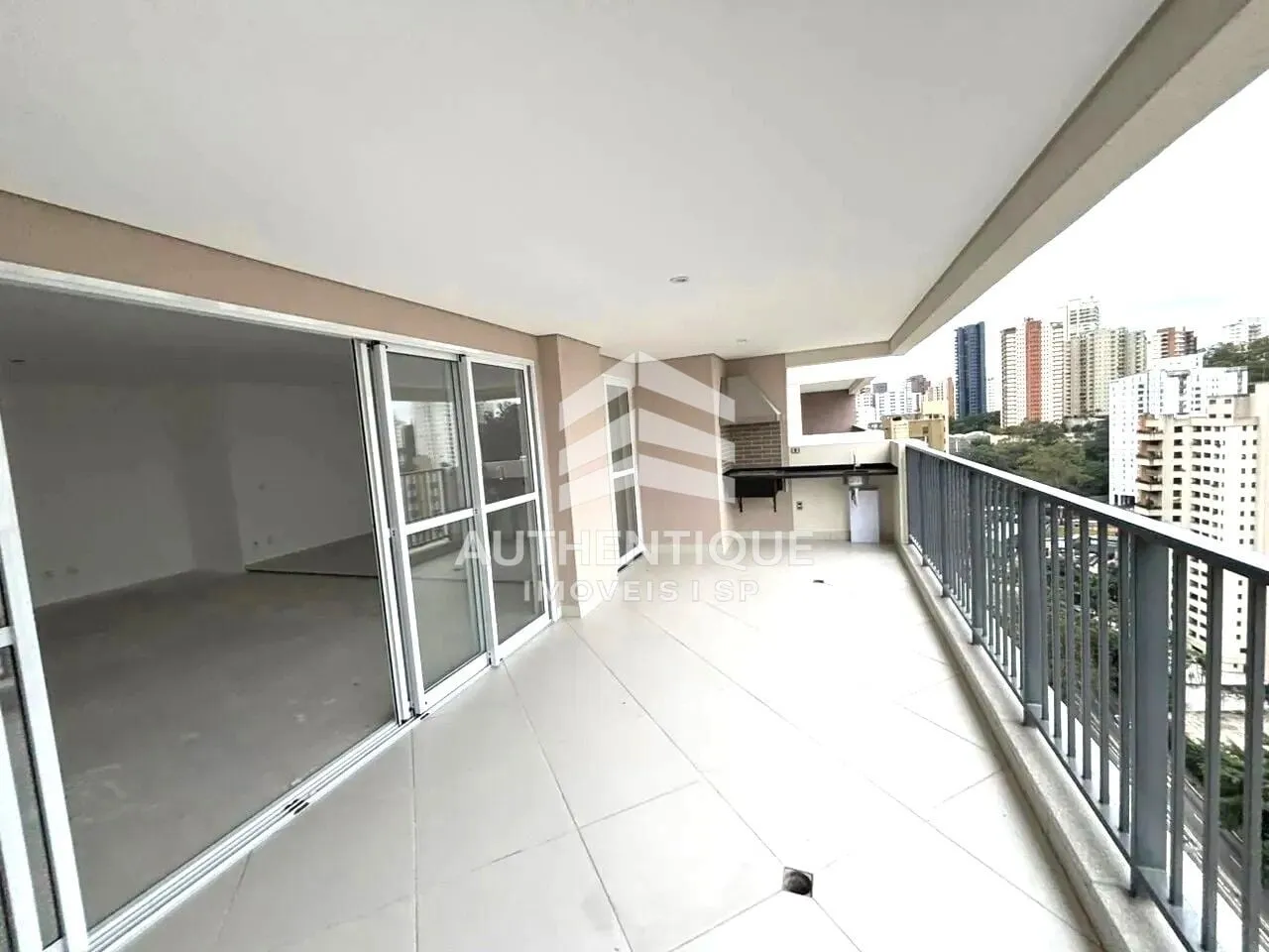 Foto do imóvel OLIVIER MORUMBI - Apartamento à venda em R. José de Oliveira Coelho, 315 - Vila Andrade, São Paulo - SP