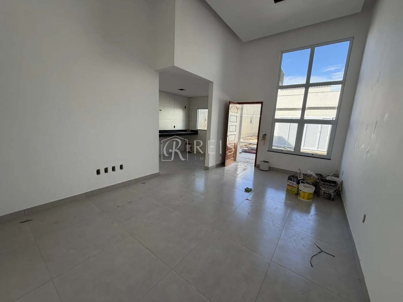 Imagem Casa para Venda em Rio das Ostras, Extensão do Bosque, 2 dormitórios, 1 suíte, 2 banheiros, 1 vaga