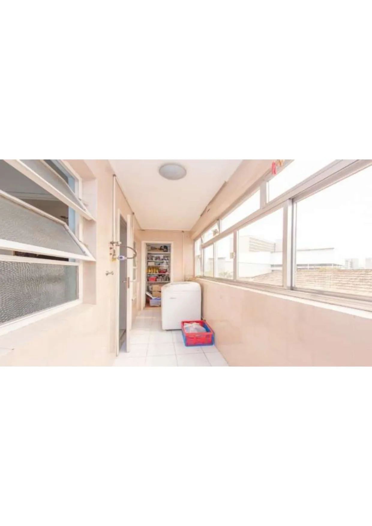 Imagem Apartamento 3 dormitórios com vaga px ao Hospital de Clínicas