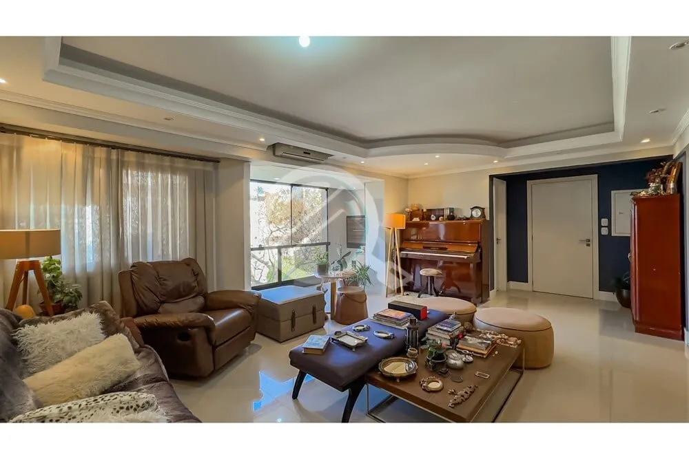 Imagem No bairro Petrópolis, na Rua Palmeira, Apartamento semi mobiliado de 03 Dormitórios (01 suite com ...
