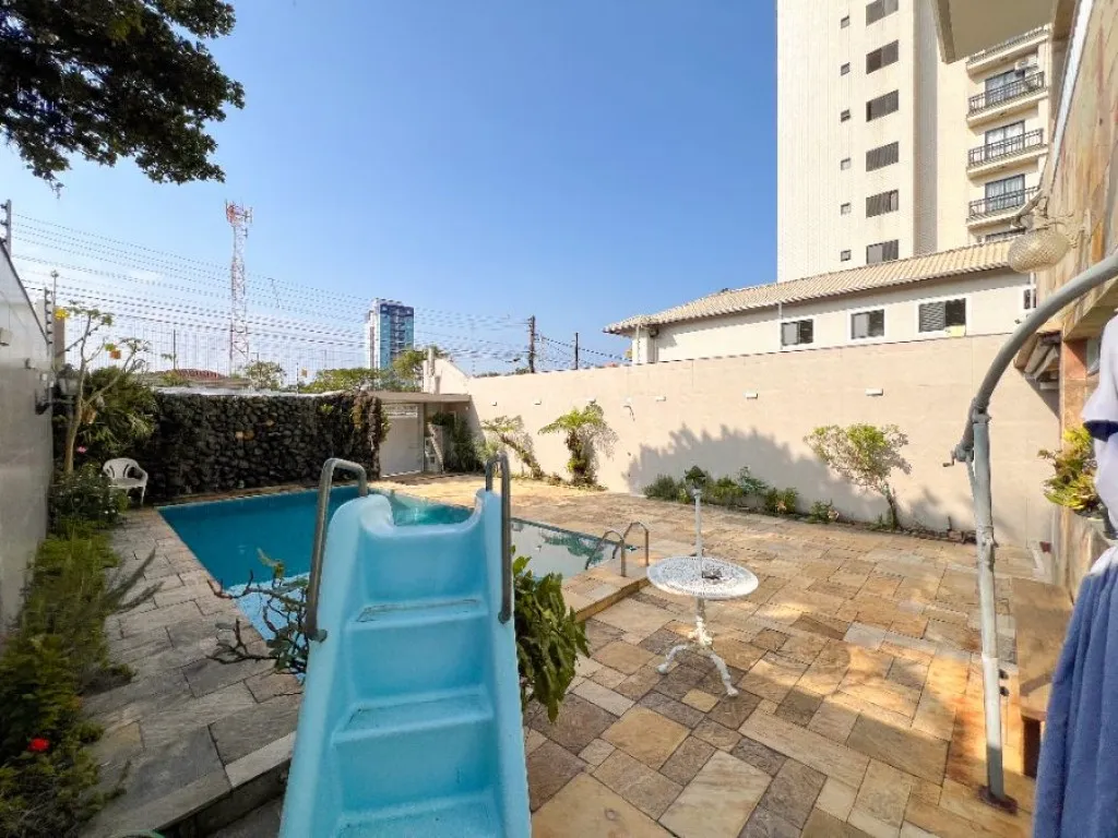 Imagem CASA COM 254,00 m² - CAIÇARA - PRAIA GRANDE SP